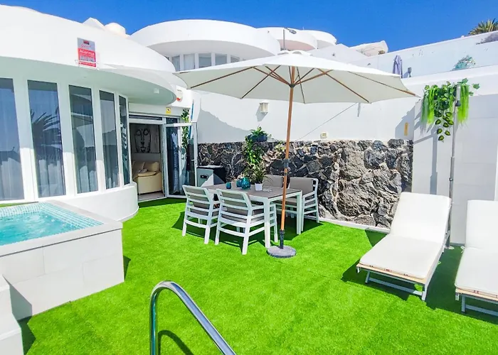 Sunset - Private Pool And Jacuzzi With Oceanview Адехе